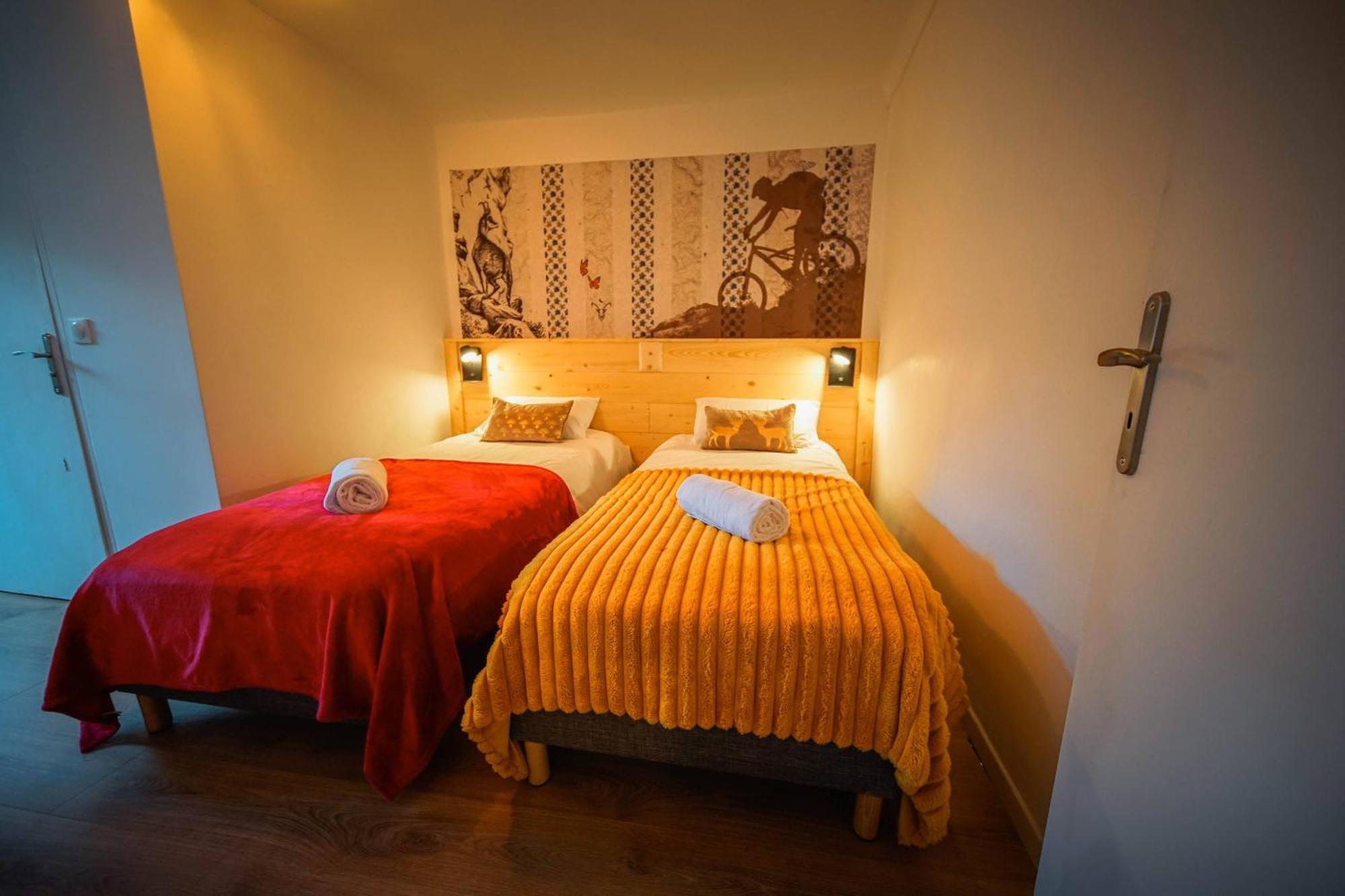 Le Petit Cerf Hotell Cervières Exteriör bild