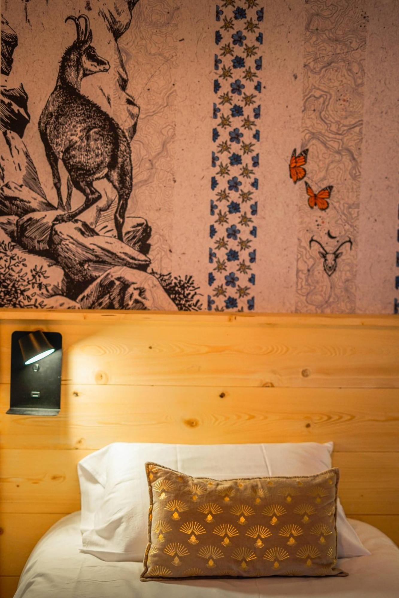 Le Petit Cerf Hotell Cervières Exteriör bild